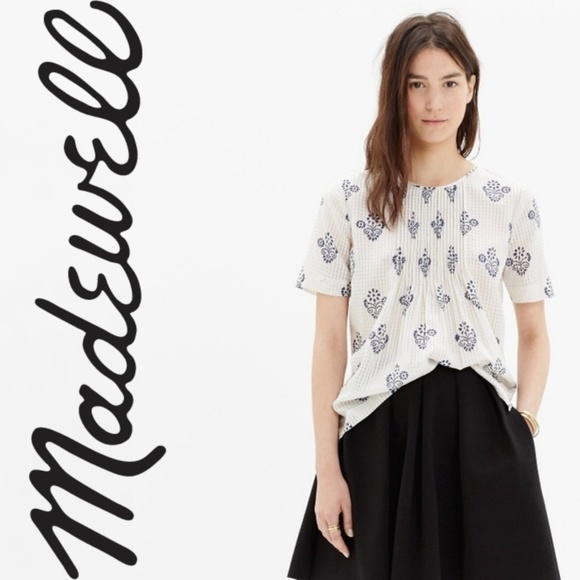 Madewell Tops - Madewell floral stamp pintuck top